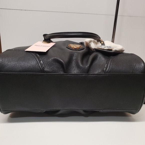 Juicy Couture Liquorice Romance Satchel Handbag with White Bow And Heart Charm - Picture 7 of 8